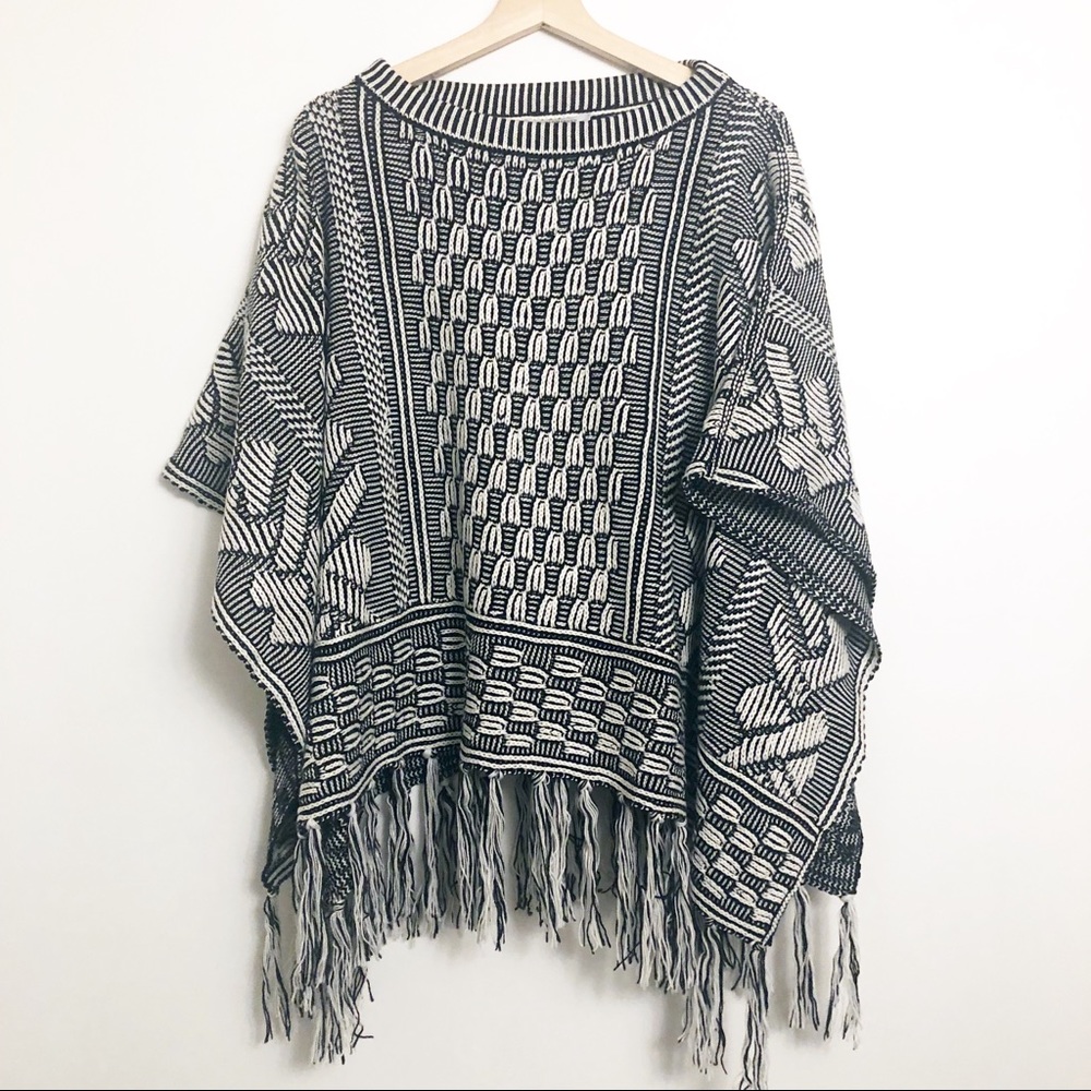 World Market NWT Black + White Knit Sweater Poncho